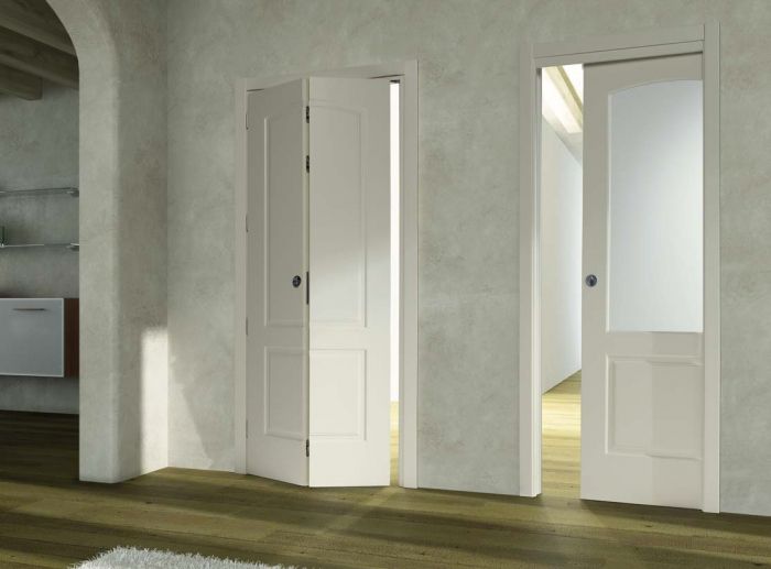 D2B - Porte classiche in legno e vetro